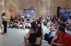DiverCity Tour & Encounter